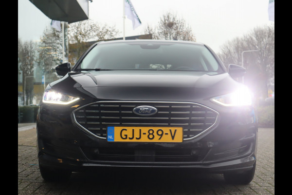 Ford Focus 1.0 EcoBoost Hybrid Titanium