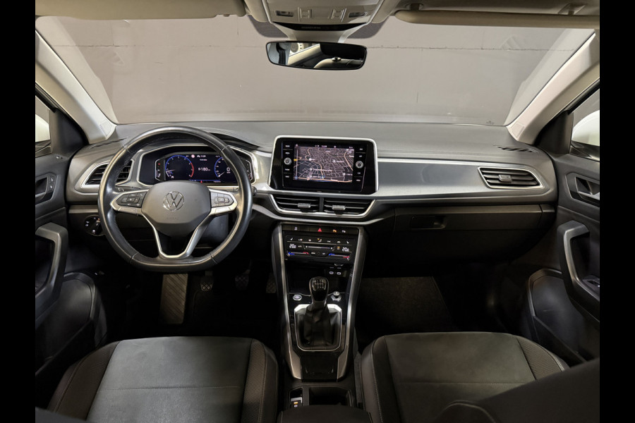 Volkswagen T-Roc 1.5 TSI Style | Adaptive Cruise control | Apple Carplay | IQ Light