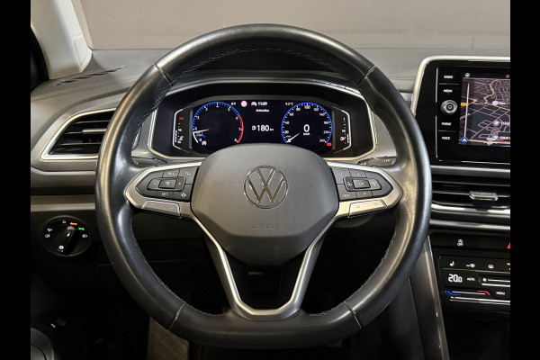 Volkswagen T-Roc 1.5 TSI Style | Adaptive Cruise control | Apple Carplay | IQ Light