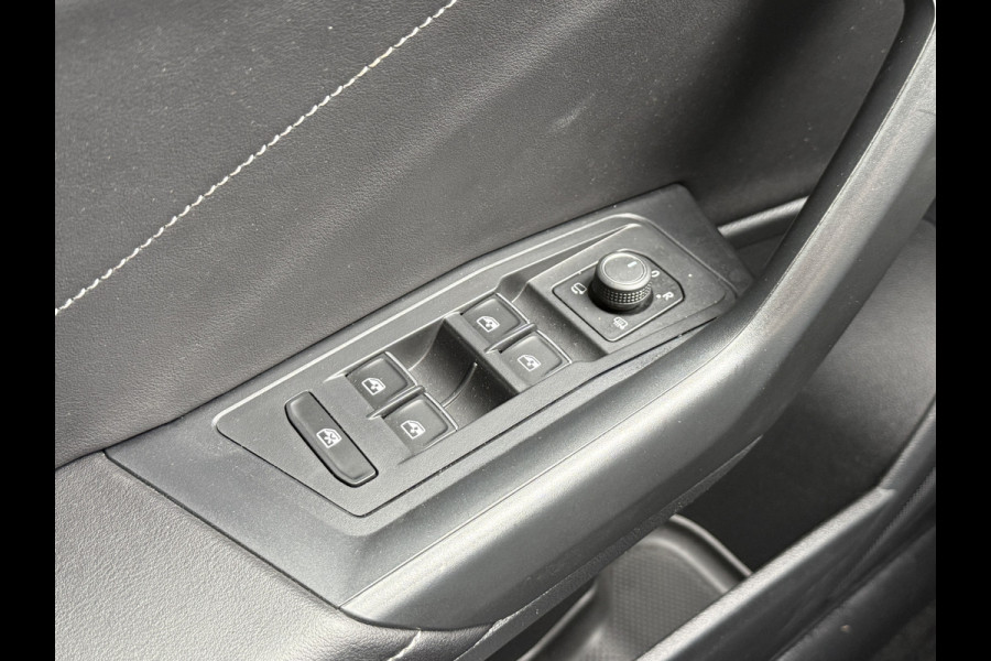 Volkswagen T-Roc 1.5 TSI Style | Adaptive Cruise control | Apple Carplay | IQ Light