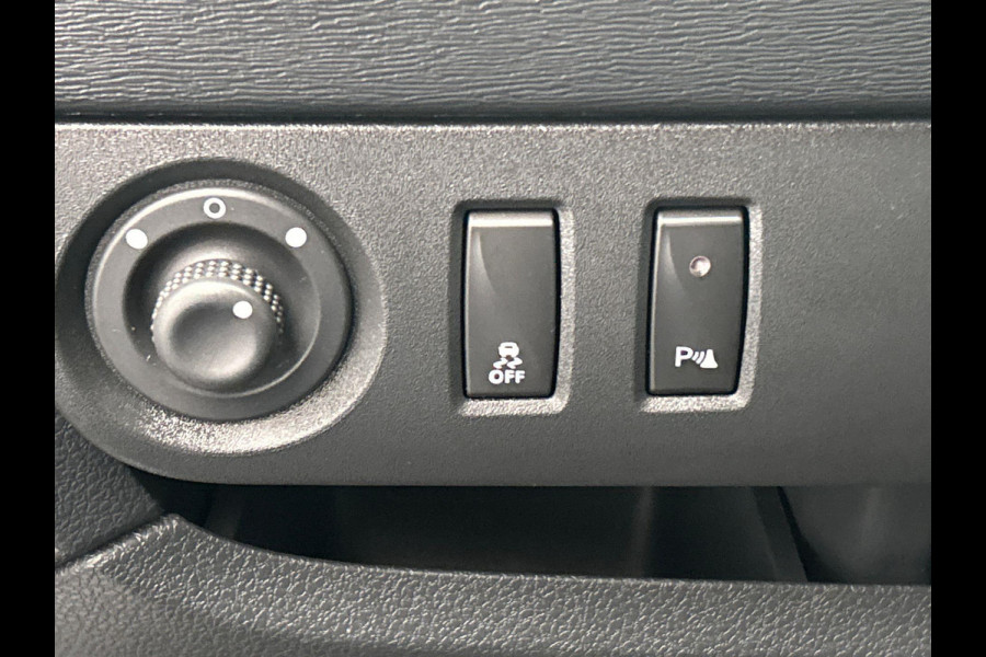 Dacia Lodgy 1.2 TCe Série Limitée Stepway 5p. | Trekhaak | Cruise Control Camera Navigatie