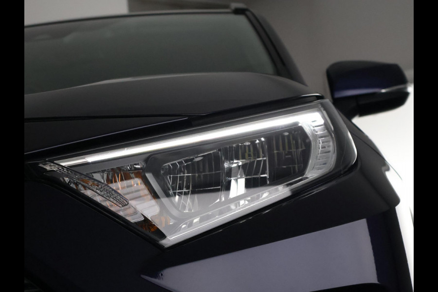 Toyota RAV4 2.5 Hybrid Dynamic | Navigatie | Elektrische kofferbak | Apple Carplay & AndroidAUTO |