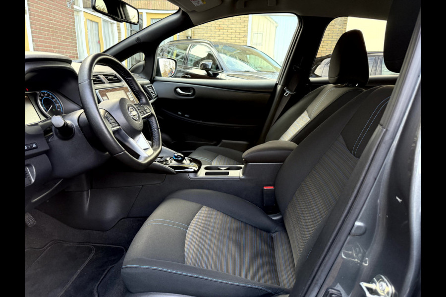 Nissan Leaf e+ N-Connecta 59 kWh SOH 94%, App Connect, 17''Lmv, Stoelverwarming