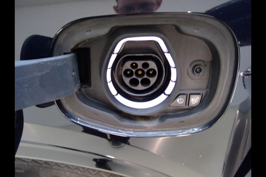 Ford Kuga 2.5 PHEV Vignale | 86.700 km | Winterpack | Driver Pack | Trekhaak