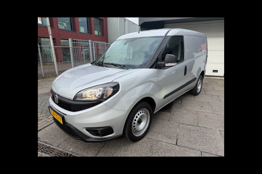 Fiat Doblò Cargo 1.4 T-Jet Natural Power L1H1 AIRCO I CNG I CAMERA INAVI I PDC I 1e EIGENAAR I COMPLETE ONDERHOUDSHISTORIE I