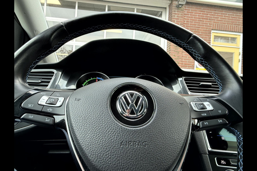 Volkswagen e-Golf e-Golf SOH 94%, 17''Lmv, Camera, App Connect