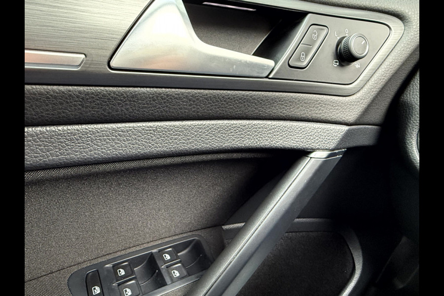 Volkswagen e-Golf e-Golf SOH 94%, 17''Lmv, Camera, App Connect