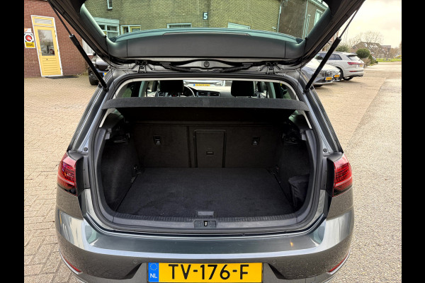 Volkswagen e-Golf e-Golf SOH 94%, 17''Lmv, Camera, App Connect