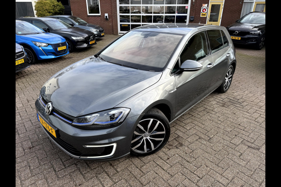Volkswagen e-Golf e-Golf SOH 94%, 17''Lmv, Camera, App Connect