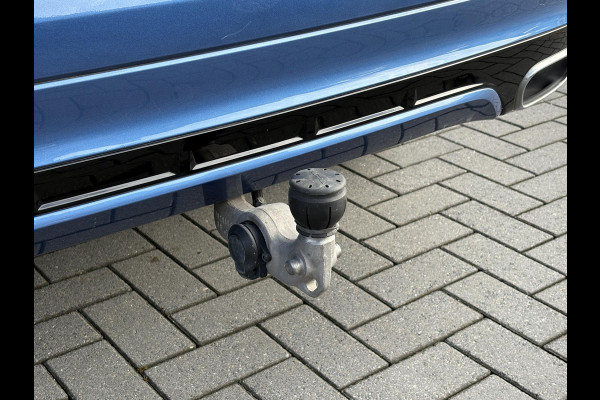 Volvo XC60 2.0 T6 Plug-in hybrid AWD R-Design | Wegklapbare Trekhaak | Elektrisch schuif-/kanteldak | ACC | Leder | Stoel- Verwarming & Ventilatie | Memory Seats | 360 Camera