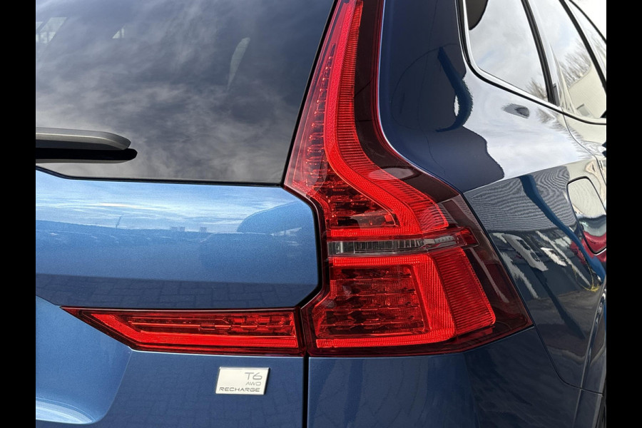 Volvo XC60 2.0 T6 Plug-in hybrid AWD R-Design | Wegklapbare Trekhaak | Elektrisch schuif-/kanteldak | ACC | Leder | Stoel- Verwarming & Ventilatie | Memory Seats | 360 Camera