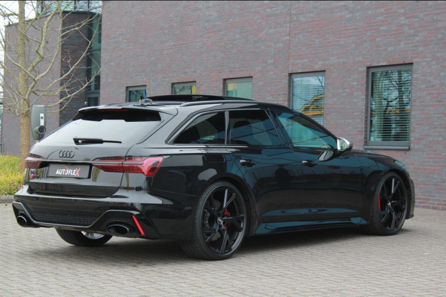 Audi A6 Avant RS 6 TFSI quattro