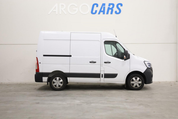 Renault Master T35 2.3 dCi 135PK L1/H2 CAMERA NAVI AIRCO CRUISE CONTROL PDC Lease v/a €132,- p.m. INRUIL MOGELIJK