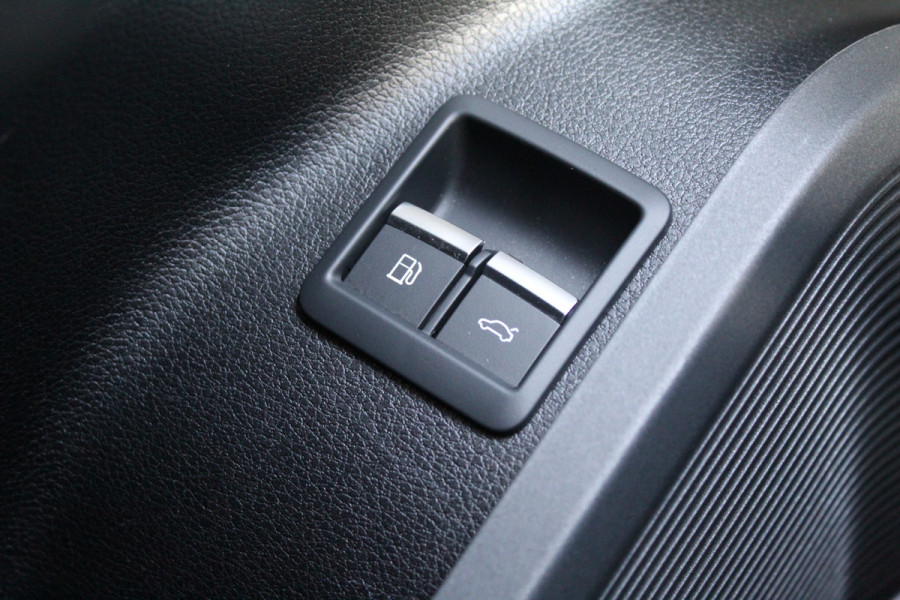 Audi Q5 50 TFSI e quattro S edition | Dealer Onderhouden | Bang & Olufsen | Trekhaak | 360 Camera | Leder