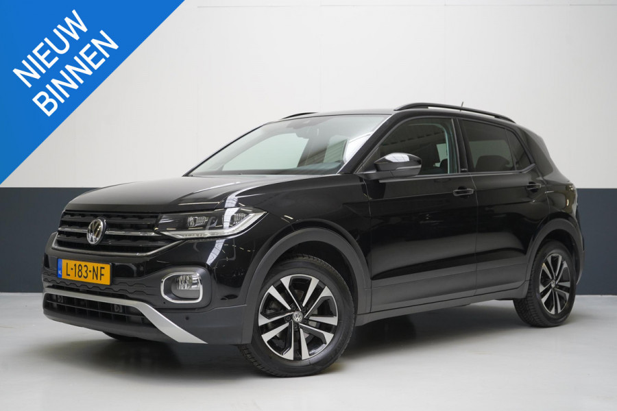 Volkswagen T-Cross 1.0 TSi 115pk United | Navigatie | Trekhaak | All-seasonbanden | Blind-Spot | Adaptive cruise