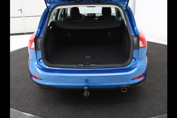 Ford Focus 1.0 EcoBoost Hybrid Trend Edition | 60.600km NAP | Trekhaak | Camera | Carplay | Navigatie | Full LED | Parkeerhulp | Airco | Cruise control | Bluetooth