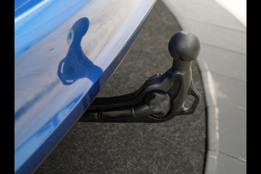 Ford Focus 1.0 EcoBoost Hybrid Trend Edition | 60.600km NAP | Trekhaak | Camera | Carplay | Navigatie | Full LED | Parkeerhulp | Airco | Cruise control | Bluetooth