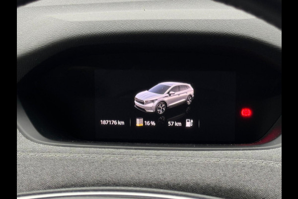 Škoda ENYAQ iV 80, achteruitrijcamera, stoel-stuurverwarming, trekhaak,1/2 lederen sportinterieur, 1 e eigenaar, NL auto met nap