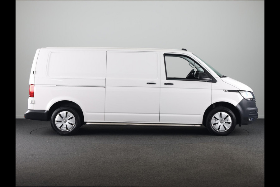 Volkswagen Transporter 2.0 TDI L2H1 28 Comfortline 110 pk | Verlengde garantie | Navigatie via App | Parkeersensoren achter | Cruise control |