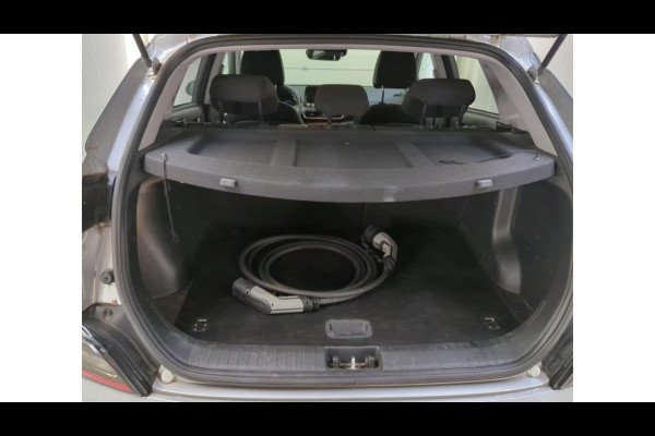 Hyundai Kona EV Fashion 64 kWh