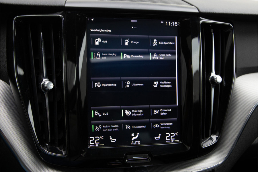 Volvo XC60 2.0 T8 Twin Engine AWD R-Design Pano, Leder