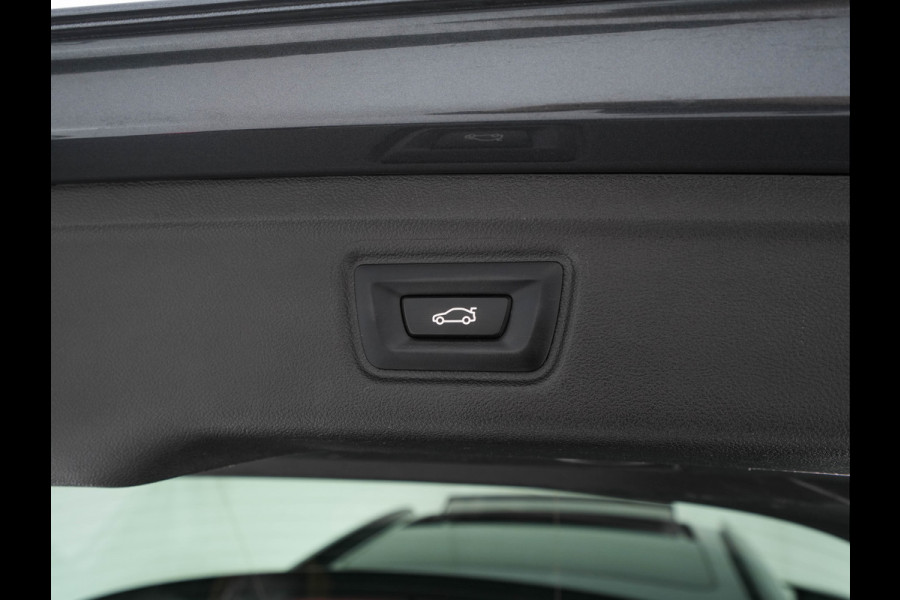 BMW 3 Serie Touring 320e M-Sportpack Business Edition Plus (Plug-In) (INCL-BTW) *PANO | LASER-LED | LEATHER | HEATED-SPORTSEATS | HARMAN/KARDON | VIRTUAL-COCKPIT | AMBIENT-LIGHT | NAVI-FULLMAP | DAB+ | 18''ALU*