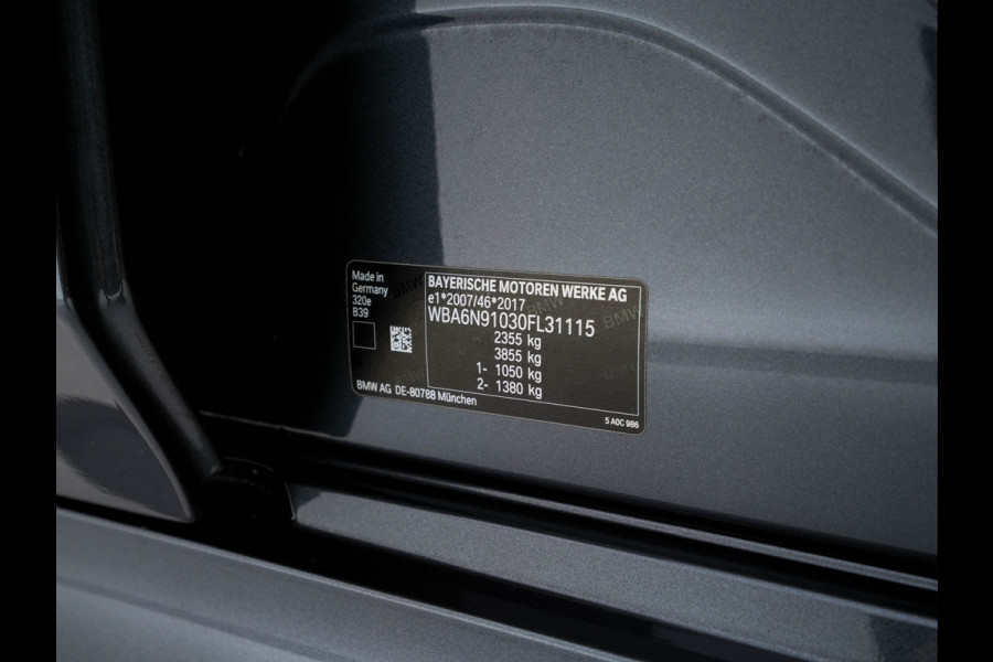BMW 3 Serie Touring 320e M-Sportpack Business Edition Plus (Plug-In) (INCL-BTW) *PANO | LASER-LED | LEATHER | HEATED-SPORTSEATS | HARMAN/KARDON | VIRTUAL-COCKPIT | AMBIENT-LIGHT | NAVI-FULLMAP | DAB+ | 18''ALU*