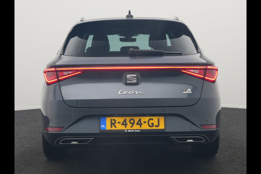 Seat Leon Sportstourer 1.4 TSI eHybrid FR Plug In Hybrid 204pk PHEV | Adaptive Cruise | Virtual | Camera | Keyless | Stuur & Stoelverwamring | 18"L.M | Apple Carplay | BLIS |