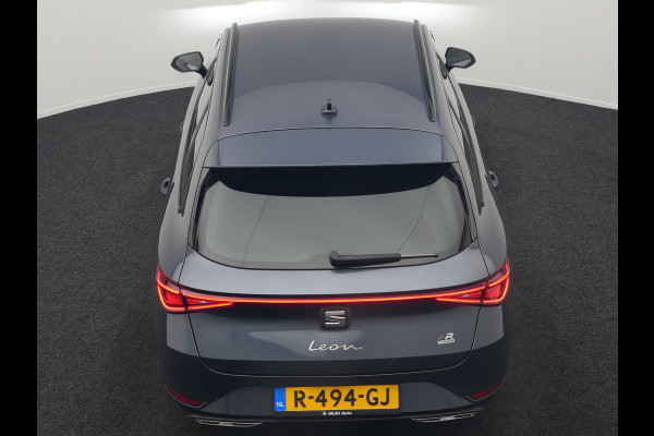 Seat Leon Sportstourer 1.4 TSI eHybrid FR Plug In Hybrid 204pk PHEV | Adaptive Cruise | Virtual | Camera | Keyless | Stuur & Stoelverwamring | 18"L.M | Apple Carplay | BLIS |