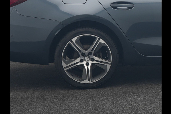 Seat Leon Sportstourer 1.4 TSI eHybrid FR Plug In Hybrid 204pk PHEV | Adaptive Cruise | Virtual | Camera | Keyless | Stuur & Stoelverwamring | 18"L.M | Apple Carplay | BLIS |