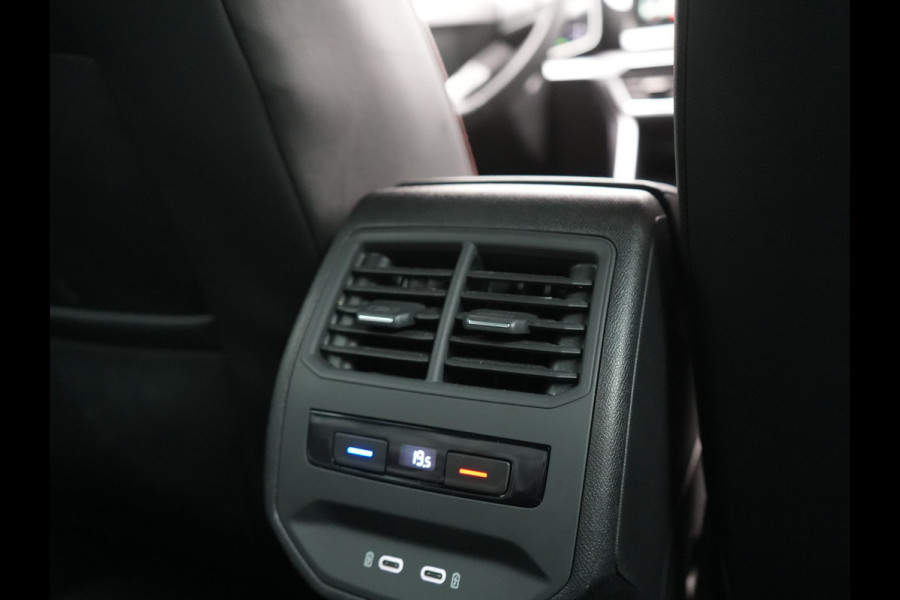 Seat Leon Sportstourer 1.4 TSI eHybrid FR Plug In Hybrid 204pk PHEV | Adaptive Cruise | Virtual | Camera | Keyless | Stuur & Stoelverwamring | 18"L.M | Apple Carplay | BLIS |