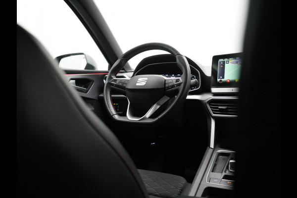 Seat Leon Sportstourer 1.4 TSI eHybrid FR Plug In Hybrid 204pk PHEV | Adaptive Cruise | Virtual | Camera | Keyless | Stuur & Stoelverwamring | 18"L.M | Apple Carplay | BLIS |