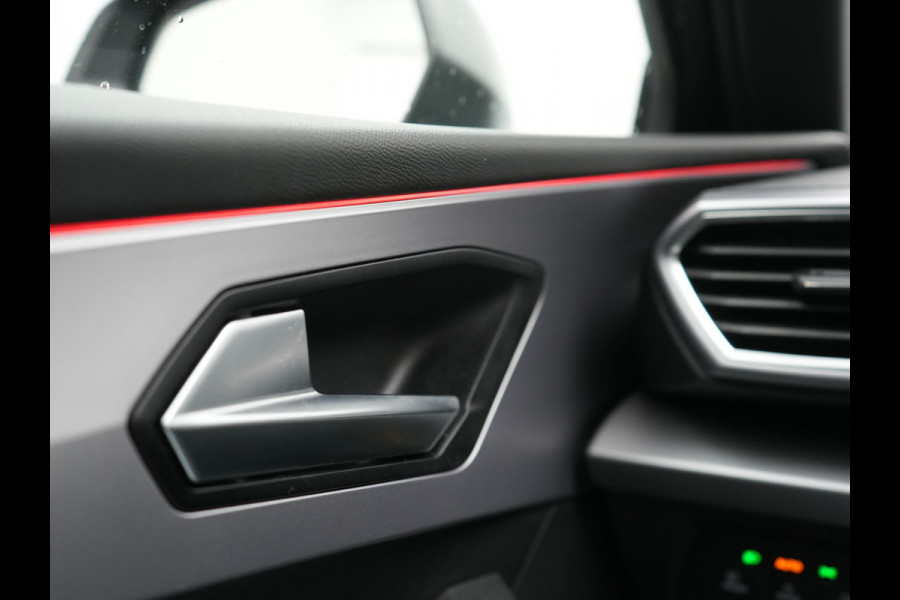 Seat Leon Sportstourer 1.4 TSI eHybrid FR Plug In Hybrid 204pk PHEV | Adaptive Cruise | Virtual | Camera | Keyless | Stuur & Stoelverwamring | 18"L.M | Apple Carplay | BLIS |