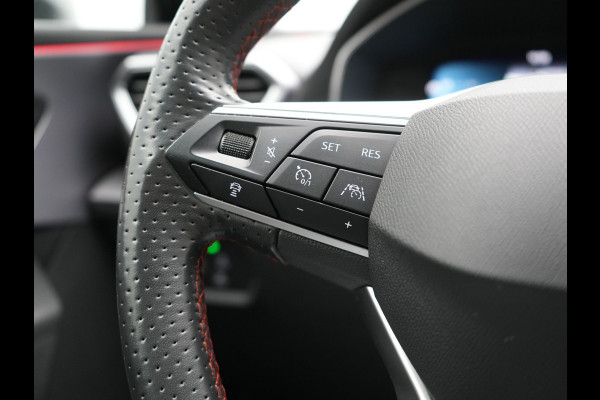 Seat Leon Sportstourer 1.4 TSI eHybrid FR Plug In Hybrid 204pk PHEV | Adaptive Cruise | Virtual | Camera | Keyless | Stuur & Stoelverwamring | 18"L.M | Apple Carplay | BLIS |