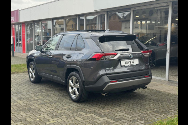 Toyota RAV4 2.5 Hybrid Style | Panoramadak, Dodehoekherkenning, 18 inch, Parkeersensoren, Stoel + Stuurverwarming