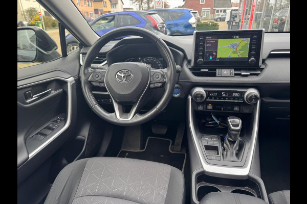 Toyota RAV4 2.5 Hybrid Style | Panoramadak, Dodehoekherkenning, 18 inch, Parkeersensoren, Stoel + Stuurverwarming