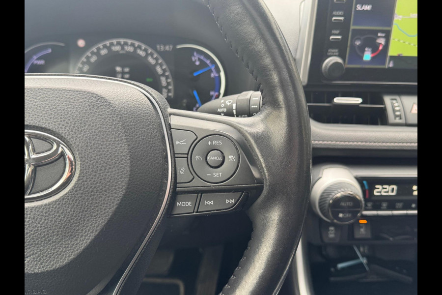 Toyota RAV4 2.5 Hybrid Style | Panoramadak, Dodehoekherkenning, 18 inch, Parkeersensoren, Stoel + Stuurverwarming