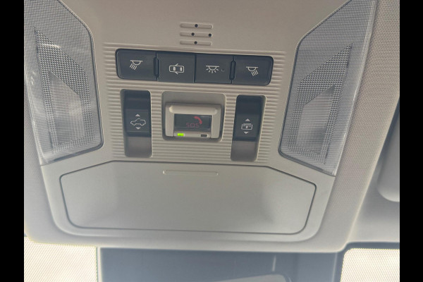 Toyota RAV4 2.5 Hybrid Style | Panoramadak, Dodehoekherkenning, 18 inch, Parkeersensoren, Stoel + Stuurverwarming