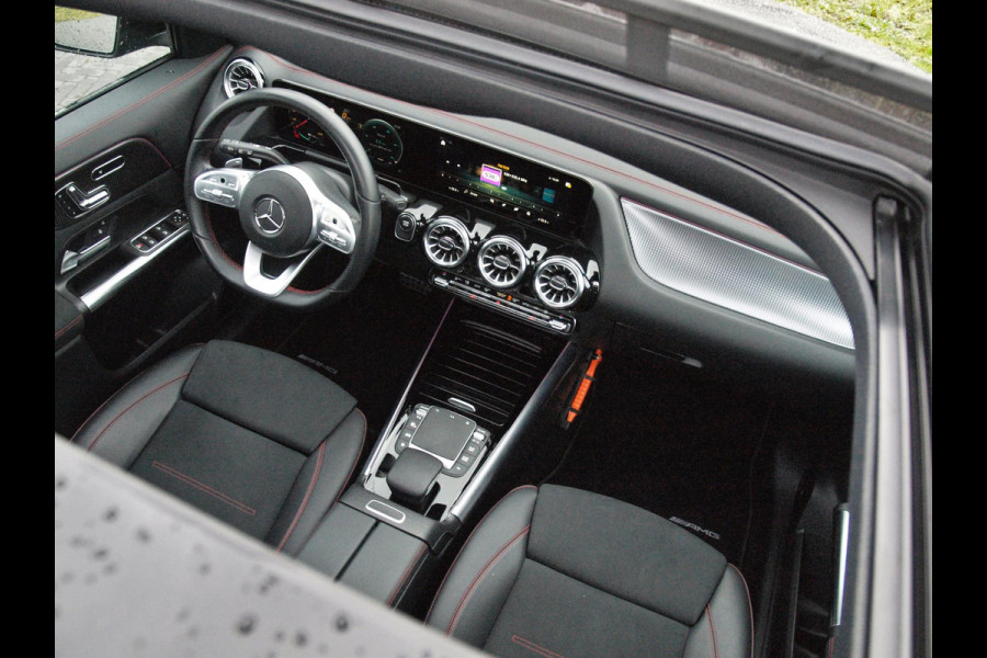 Mercedes-Benz EQA 250 Business Solution AMG 67 kWh | SOH 97% | Panoramadak | Head-Up Display | 360 Camera | Sfeerverlichting | NL-Auto |