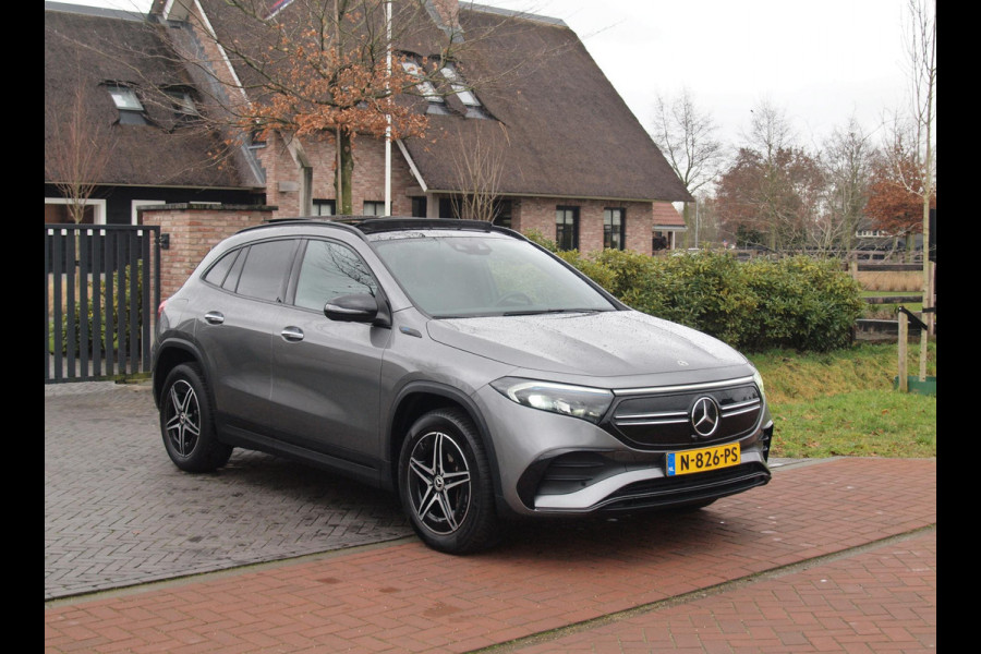 Mercedes-Benz EQA 250 Business Solution AMG 67 kWh | SOH 97% | Panoramadak | Head-Up Display | 360 Camera | Sfeerverlichting | NL-Auto |