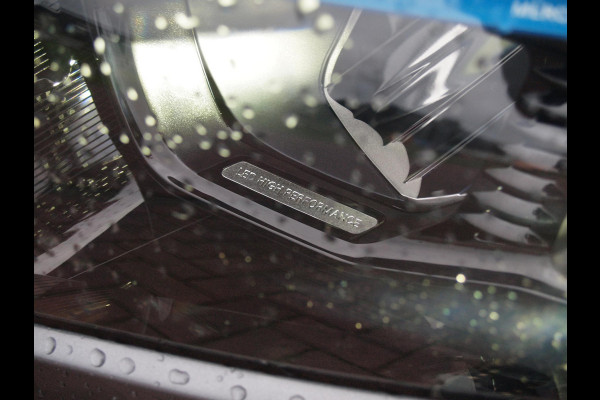 Mercedes-Benz EQA 250 Business Solution AMG 67 kWh | SOH 97% | Panoramadak | Head-Up Display | 360 Camera | Sfeerverlichting | NL-Auto |