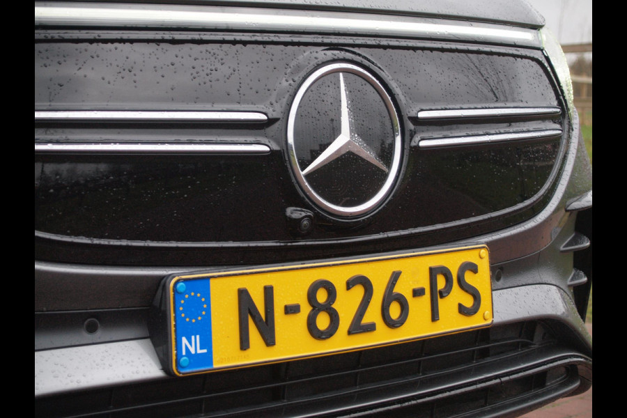 Mercedes-Benz EQA 250 Business Solution AMG 67 kWh | SOH 97% | Panoramadak | Head-Up Display | 360 Camera | Sfeerverlichting | NL-Auto |