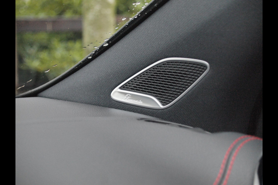 Mercedes-Benz EQA 250 Business Solution AMG 67 kWh | SOH 97% | Panoramadak | Head-Up Display | 360 Camera | Sfeerverlichting | NL-Auto |