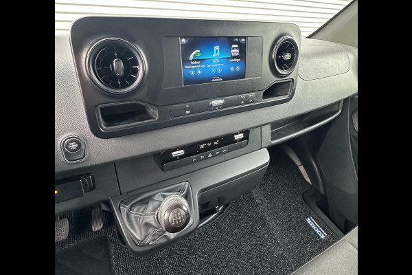 Mercedes-Benz Sprinter 316 2.2 CDI Bakwagen met laadklep Trekhaak
