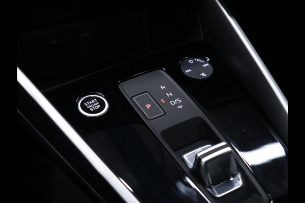 Audi A3 Sportback 35 TFSI Sport [VIRTUAL COCKPIT, SPORTSTOELEN, CRUISE CONTROL, APPLE CARPLAY, ANDROID AUTO, CLIMATE CONTROL, FLIPPERS, NAVIGATIE, NIEUWSTAAT]