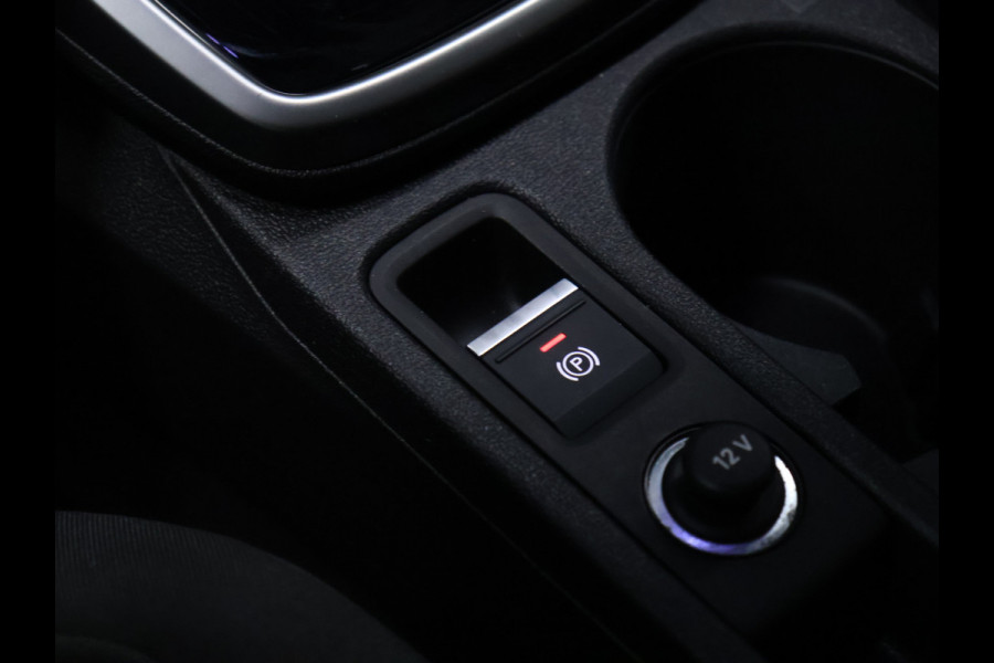 Audi A3 Sportback 35 TFSI Sport [VIRTUAL COCKPIT, SPORTSTOELEN, CRUISE CONTROL, APPLE CARPLAY, ANDROID AUTO, CLIMATE CONTROL, FLIPPERS, NAVIGATIE, NIEUWSTAAT]