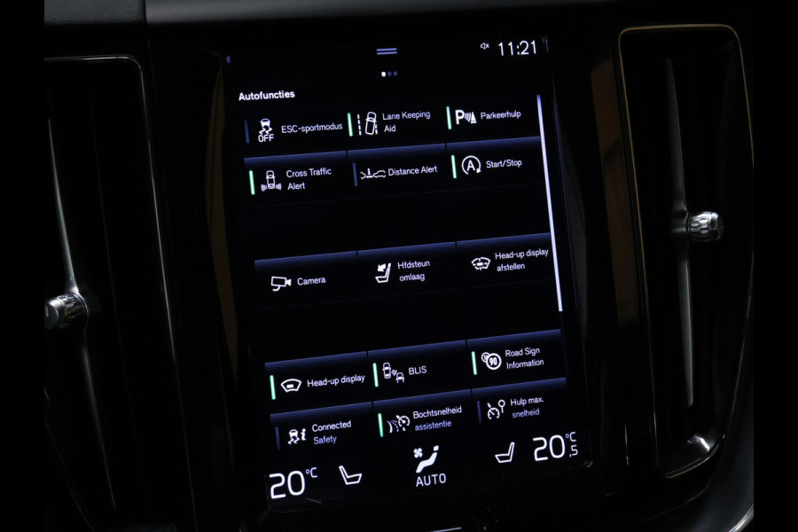 Volvo XC60 2.0 B5 Momentum Exclusive [TREKHAAK, SCHUIFKANTELDAK, MEMORY SEATS, ADAPTIVE CRUISE CONTROL, APPLE CARPLAY, ANDROID AUTO, HARMAN/KARDON, HUD, 360 CAMERA, NIEUWSTAAT]