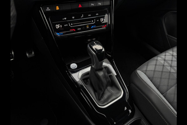 Volkswagen T-Roc 1.5 TSI R-Line 11-2025 IQ LIGHT NAVI CAMERA CLIMATE SPORTVELGEN