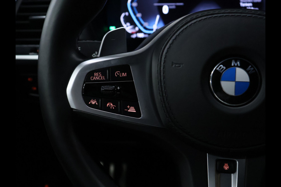 BMW X3 xDrive30e eDrive M Sport [SCHUIFKANTELDAK, ADAPTIVE CRUISE CONTROL, TREKHAAK, APPLE CARPLAY, ANDROID AUTO, HUD, 360 CAMERA, PDC V+A, CLIIMATE CONTROL, NIEUWSTAAT]