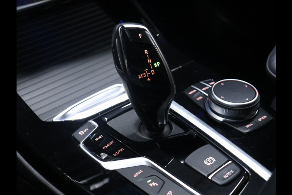 BMW X3 xDrive30e eDrive M Sport [SCHUIFKANTELDAK, ADAPTIVE CRUISE CONTROL, TREKHAAK, APPLE CARPLAY, ANDROID AUTO, HUD, 360 CAMERA, PDC V+A, CLIIMATE CONTROL, NIEUWSTAAT]